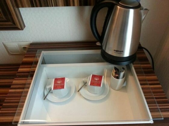 Hotel Grand Plus - Photo2