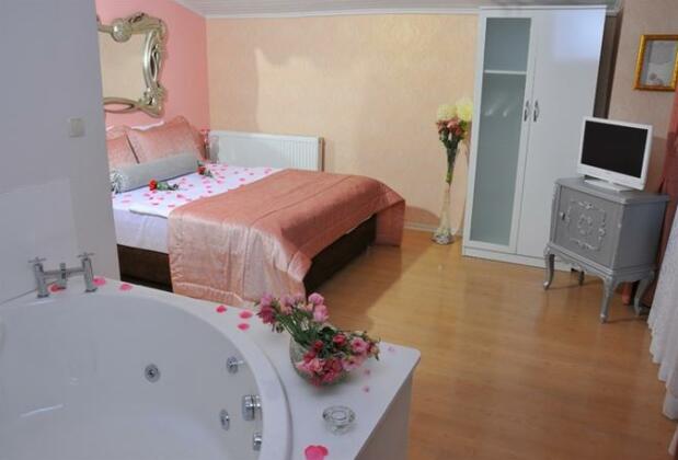 Agva Inn - Photo2