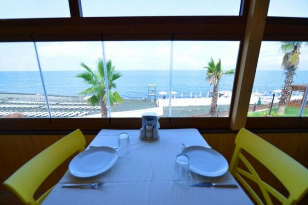 Marbella Kale Beach - Photo4