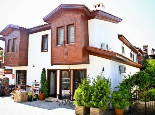 Ala Hotel