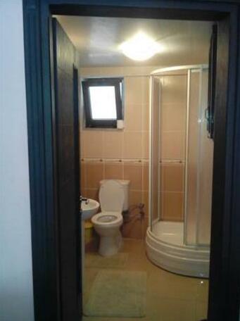 Alisa Apartment - Photo2