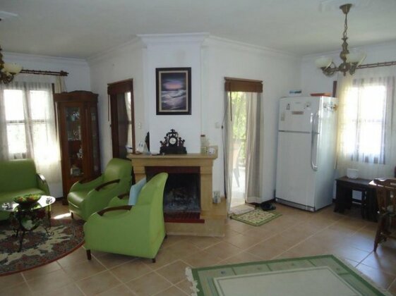 Villa Seos - Photo3