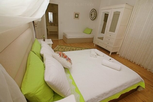 5 Tas Boutique Hotel - Photo5