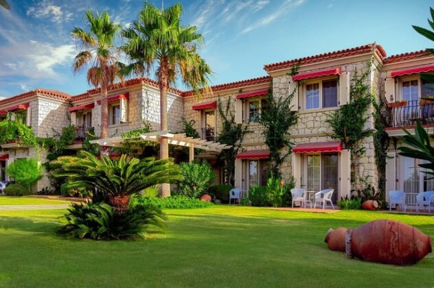 Alacati Beach Resort - Photo2