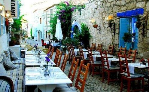 Alacati Naciye Hanim Konagi - Photo4