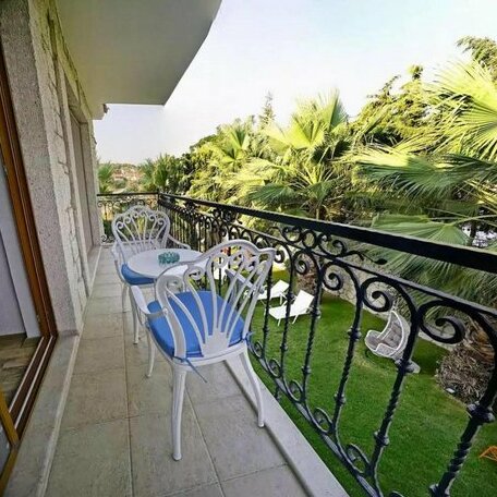 Alacati Private Hotel - Photo2