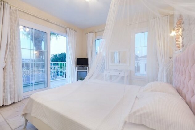 Alaroof Hotel - Photo3