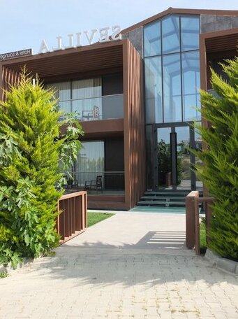  Photo 2
