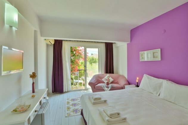 Kiraz Otel Alacati - Photo4