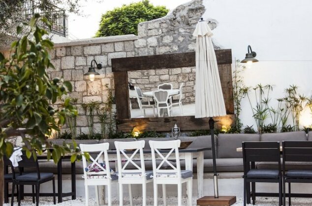 Sakula Hotel - Photo3