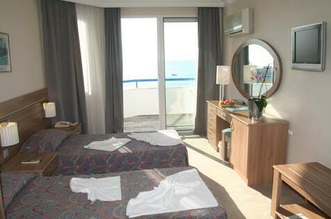 Elysee Beach Hotel - Photo5