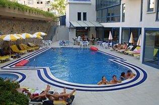 Karat Hotel - Photo3