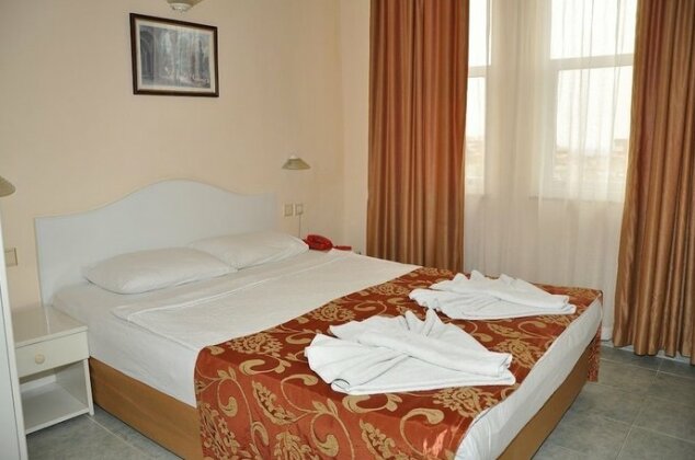 Kleopatra South Star Apart - Photo4