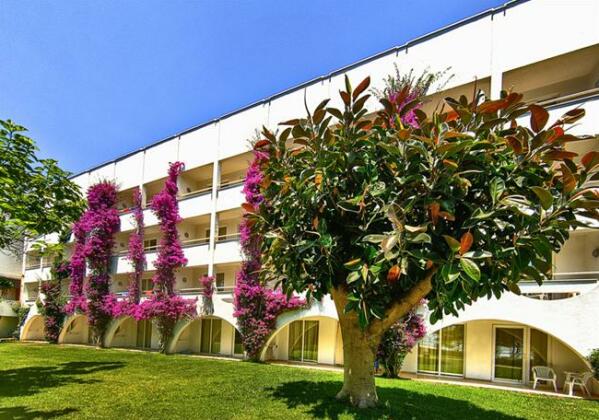 LABRANDA Alantur Resort - Photo3