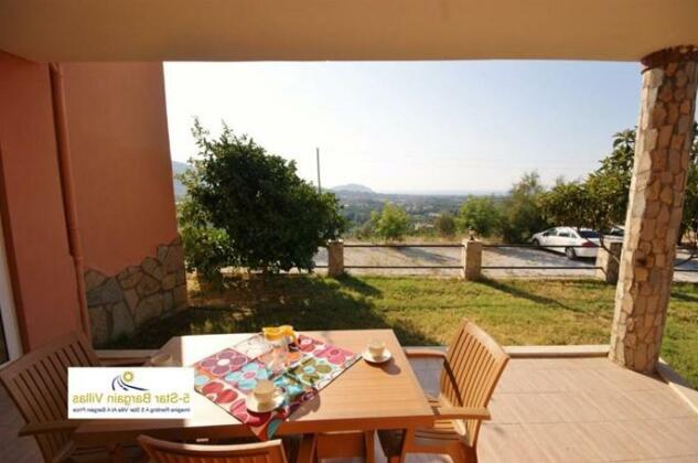Peter Springs Holiday Villa 12A - Photo3
