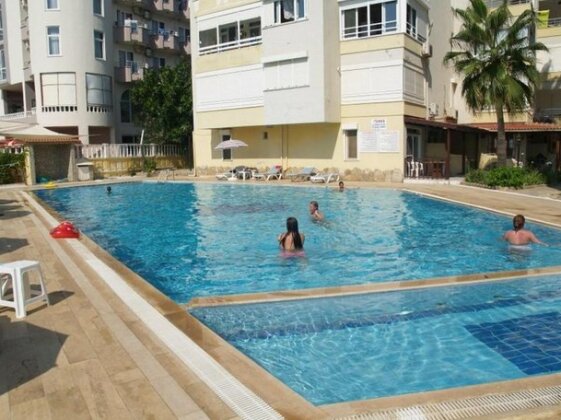 Royal 5 Mutlu - Photo5