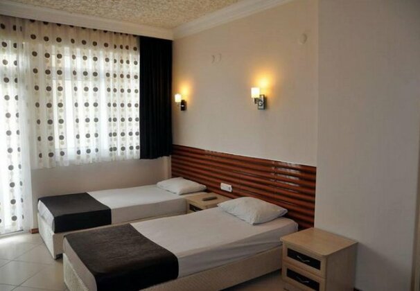 Uzel Hotel - Photo4