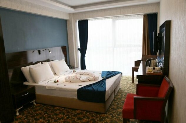 Marinn Deluxe Hotel - Photo2