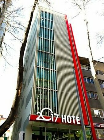 2017 Hotel