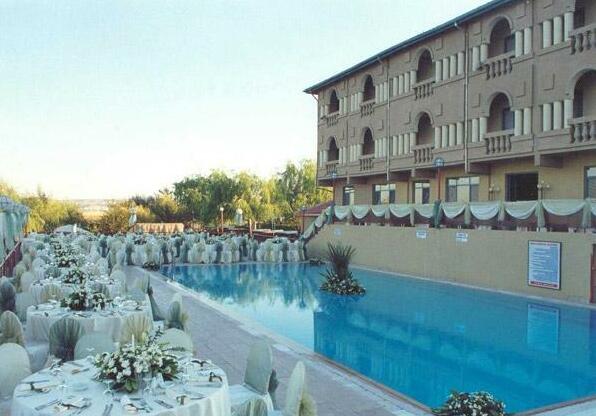 Club Bizim Cati Hotel Ankara - Photo2