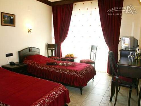 Antik Grand Hotel - Photo4