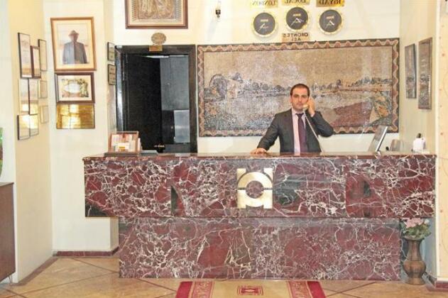 Hotel Orontes - Photo2