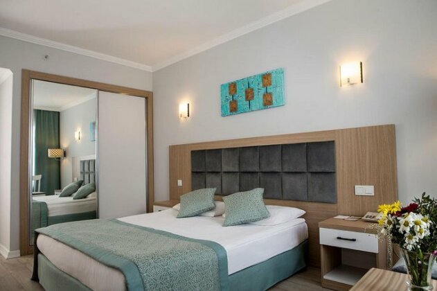Adonis Hotel Antalya - Photo2