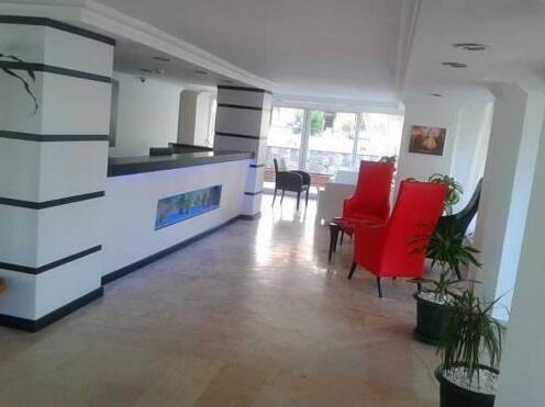 Azuu Suite Hotel - Photo4