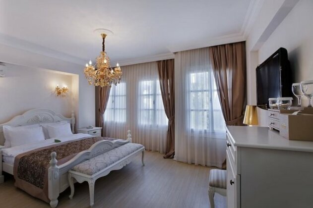 Lavin Suites Hotel - Photo3