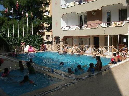 Tumay Hotel - Photo2