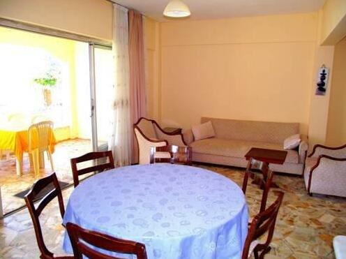 Gunes Yali - Photo2