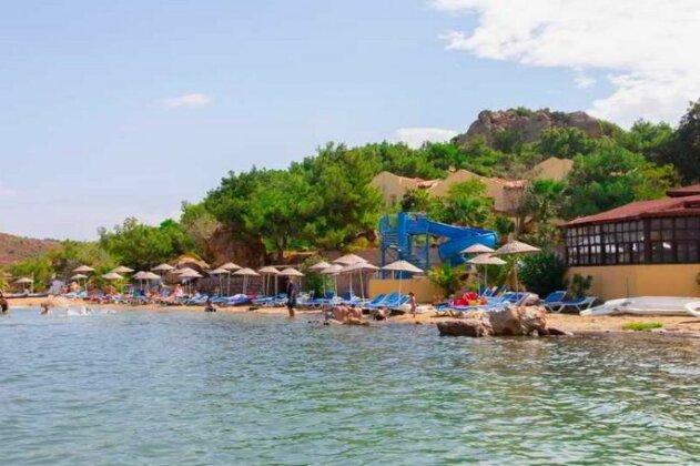 Ayvalik Beach Hotel - Photo5