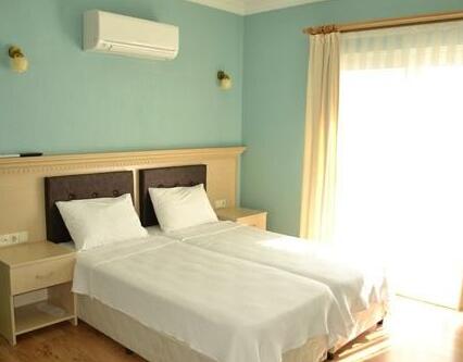 Edina Hotel - Photo2