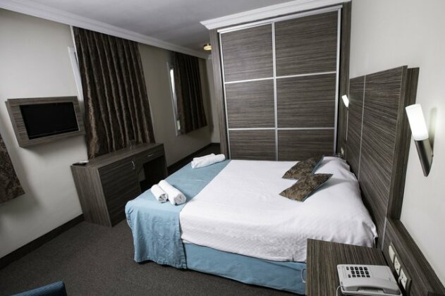 Ergin Hotel - Photo4