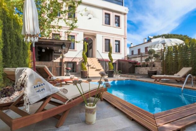 Parna Hotel - Photo2