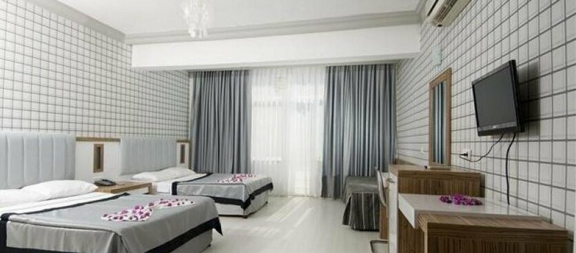 Aquabella Beach Hotel - Photo5