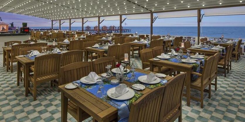 Nirvana Lagoon Luxury - Photo3