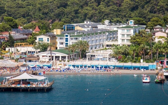 Onkel Resort Hotel - Photo2