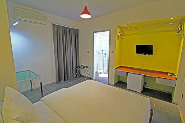 Bantur-Naz Hotel - Photo4