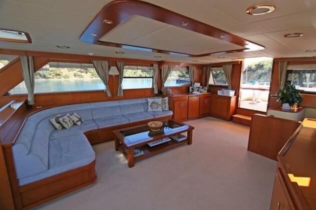 Barbaros Yachting Luxury Private Gulet 4 Cabins - Photo3