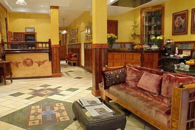Blue Moon Hotel and Resort - Photo3