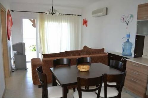 Grand Sea View Apartment - Photo2