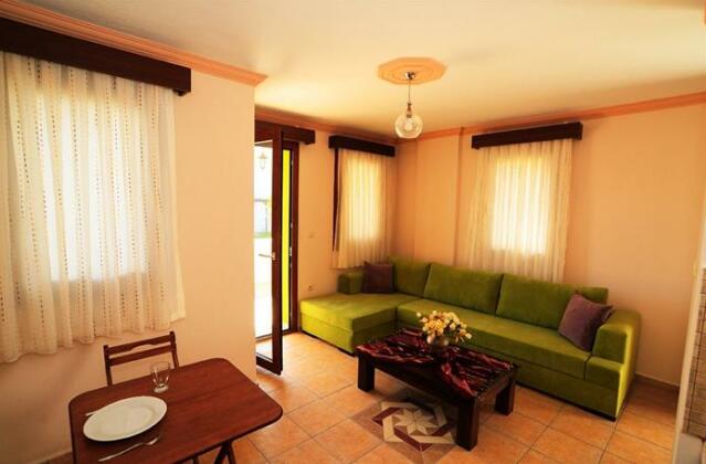 Lemon Tree Apart Hotel - Photo2