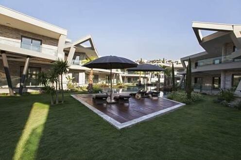 RetrON Residence - Photo2