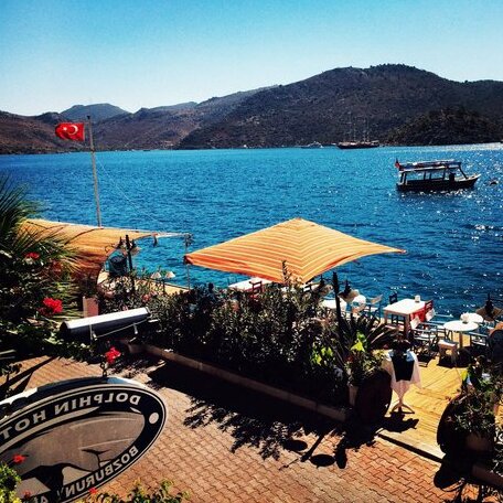 Dolphin Boutique Hotel - Photo2