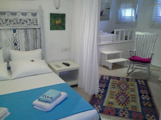 Aspasia House - Photo5