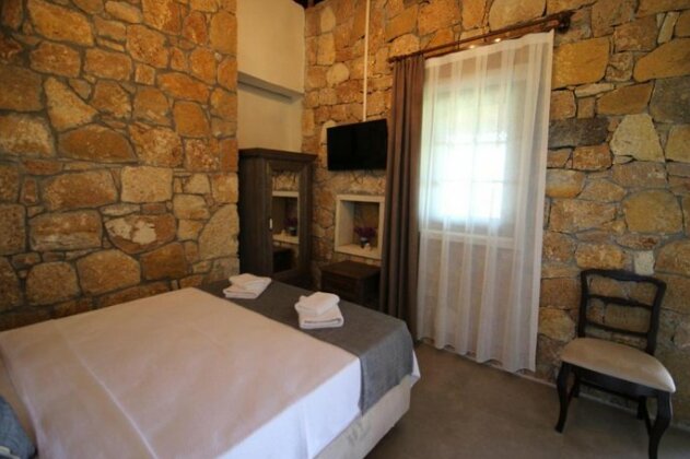 Bozcaada Defne Bag Evi - Photo3