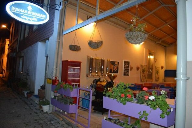 Hill Boutique Hotel - Photo2