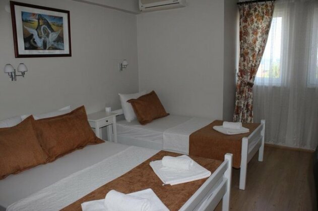 Ilyada Hotel - Photo4