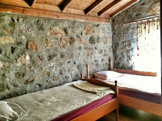 Stone House in Small Village B&B - Photo3